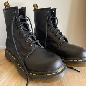 Dr. Martens Womens Leather Lace Up Boots